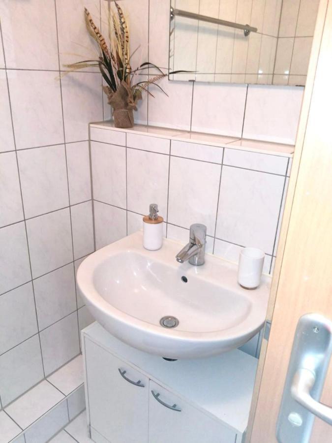 Appartement Bahnhof Mainz Buitenkant foto